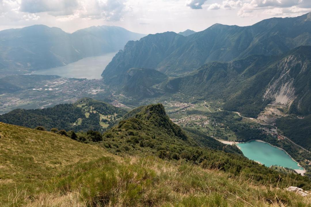 Rustica Sul Lago Tenno Primo Piano Buitenkant foto